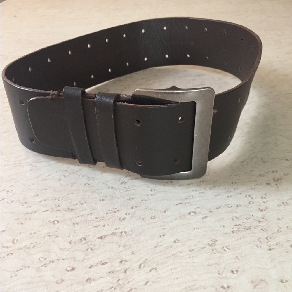 New Kenneth Cole waist belt in brown size xs and s